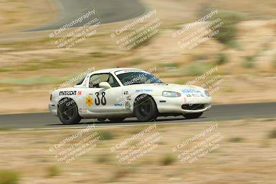 media/Jun-01-2025-CalClub SCCA (Sun) [[eae223c5dd]]/Group 5/Qualifying/